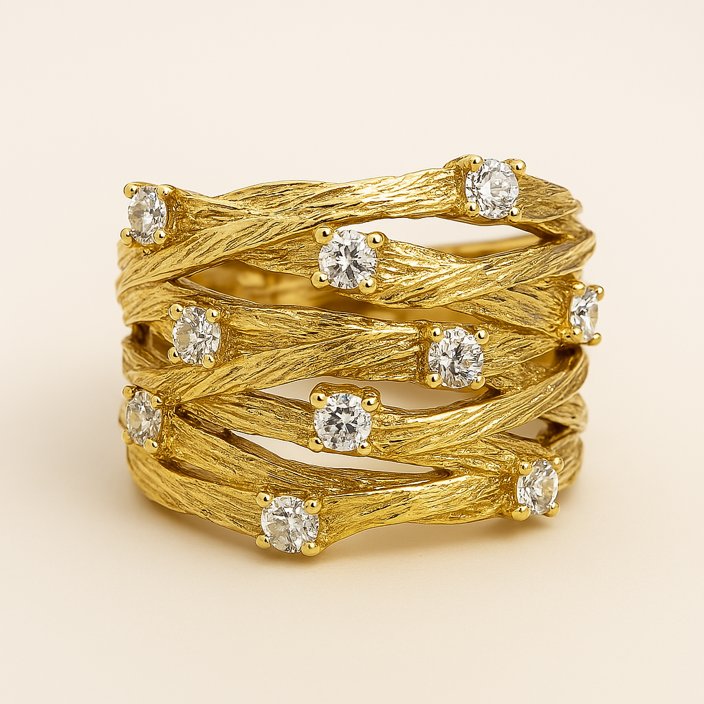 Marisse – Anillo dorado de diseño vintage con brillo sutil