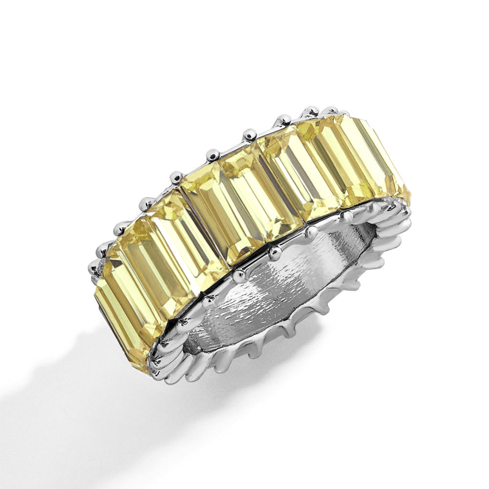 Naya – Anillo geométrico contemporáneo de aleación colorida