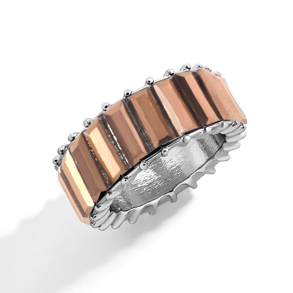 Naya – Anillo geométrico contemporáneo de aleación colorida