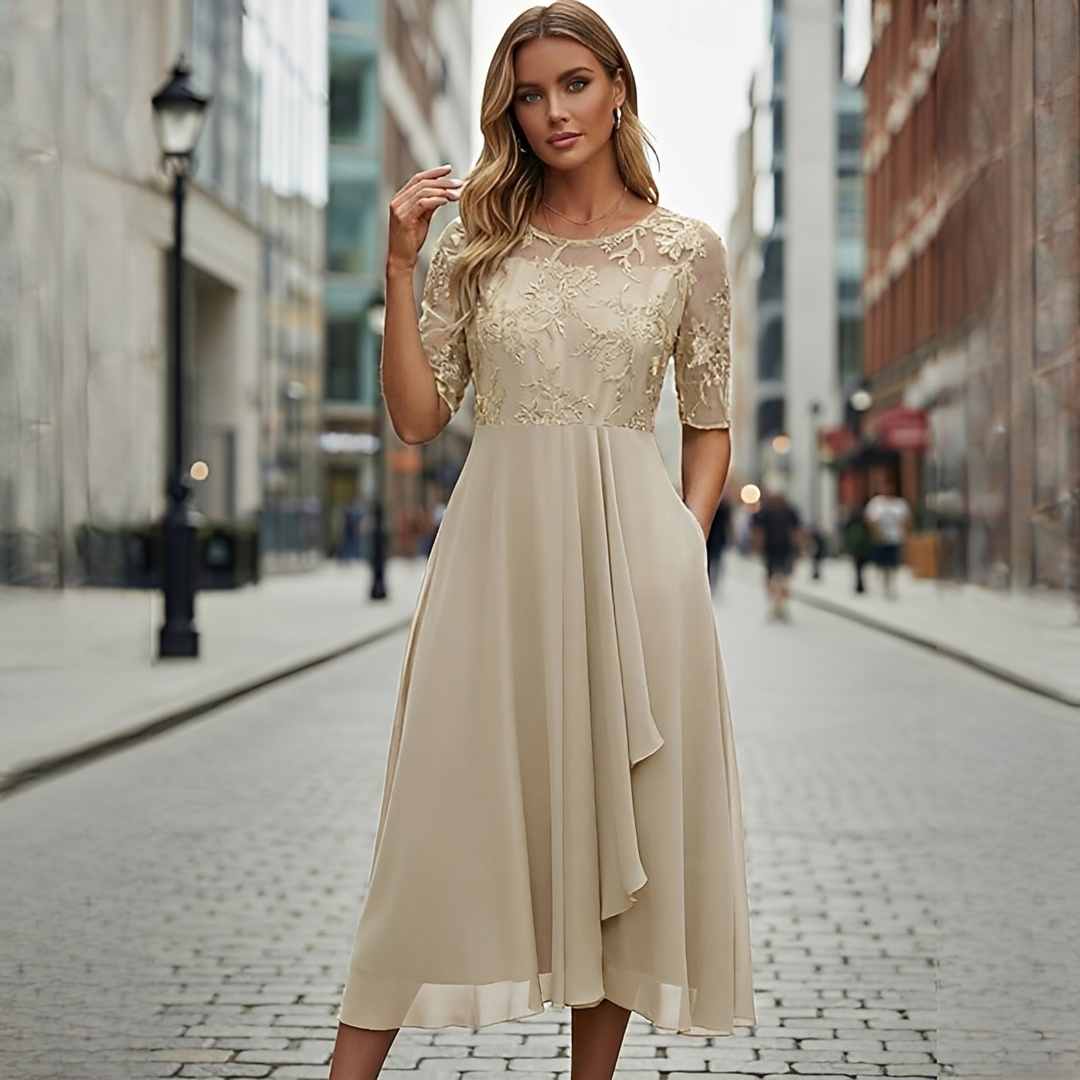 Victoria - Vestido Elegante con Encaje Hueco