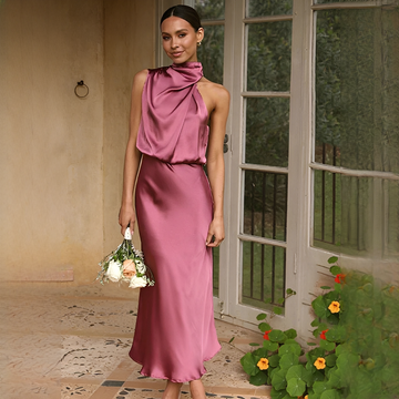 Juliana - Vestido moderno sin mangas con cuello halter