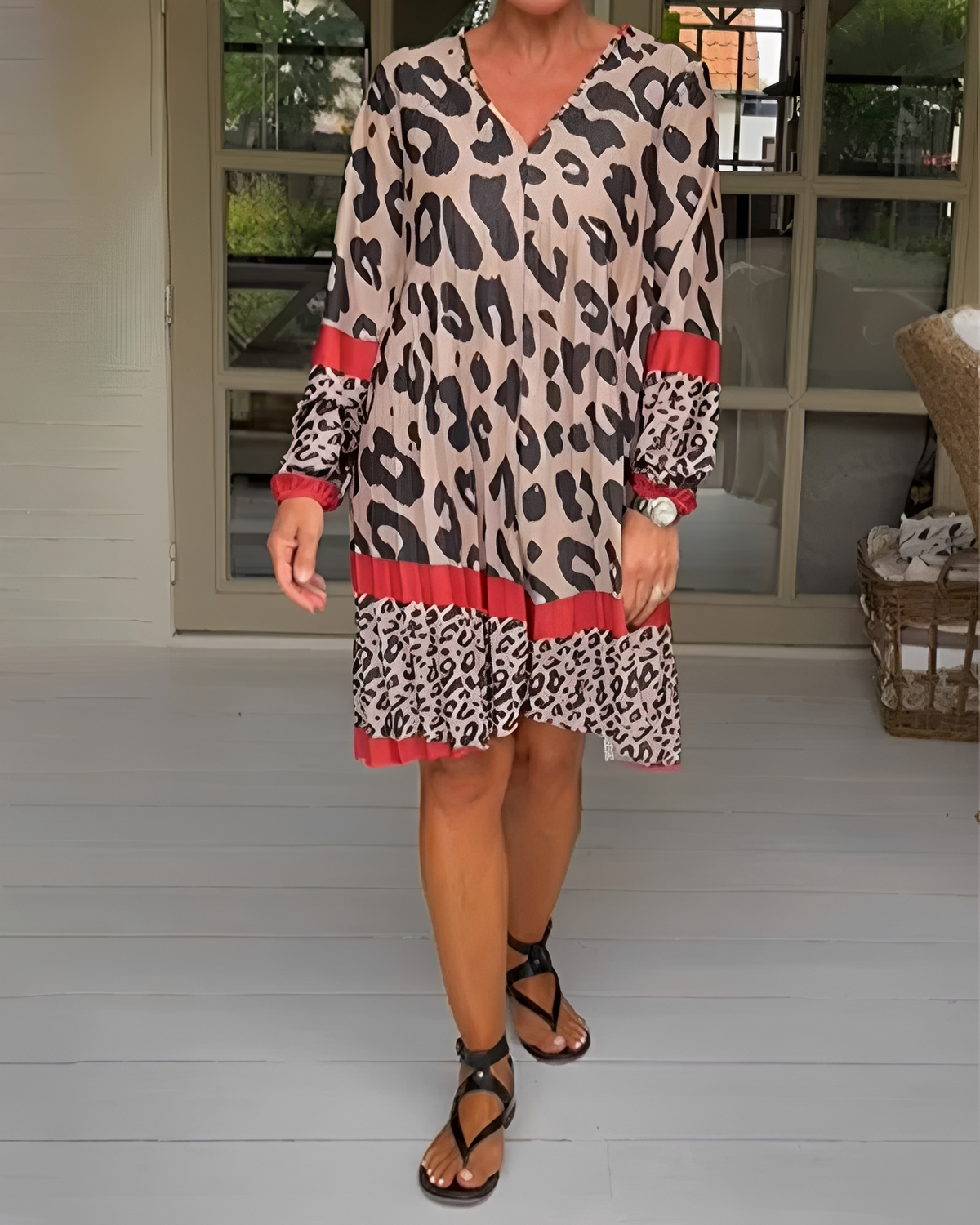 Marfie - Vestido Mini Sofisticado con Escote en V