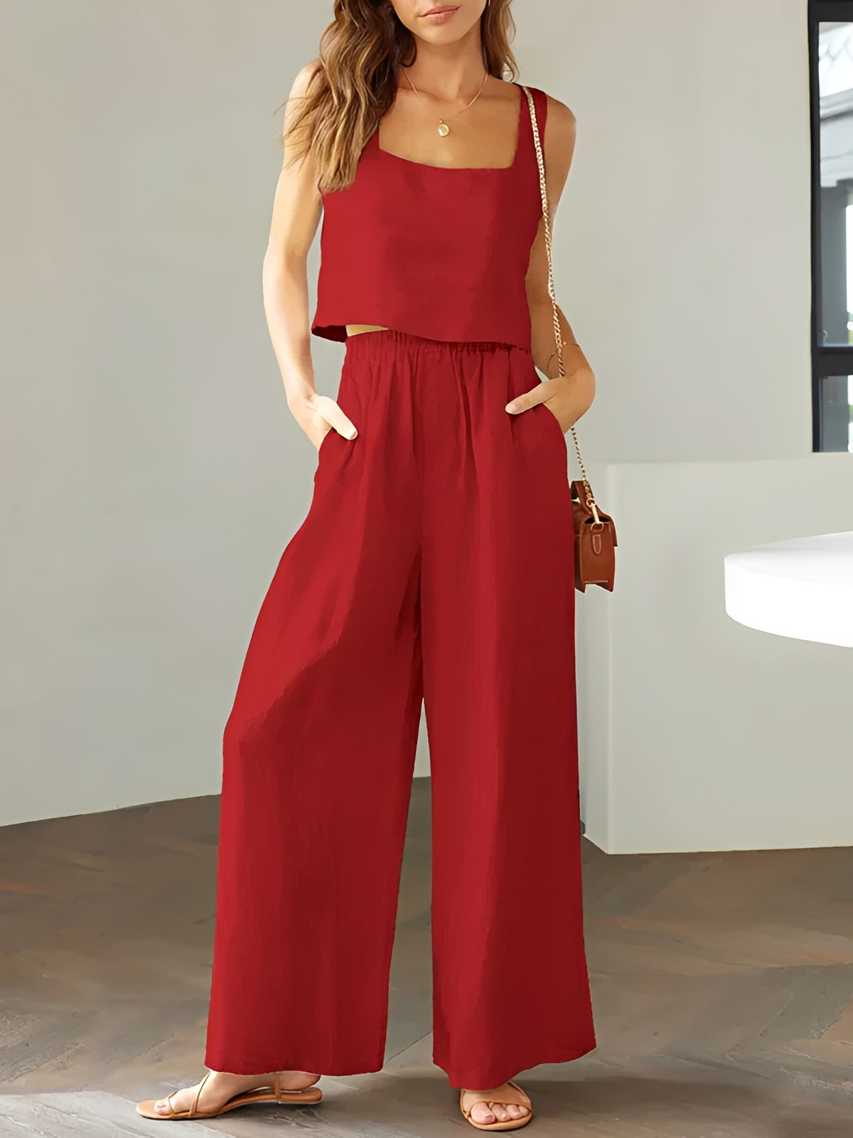 Pia - Set de Ocio con Top de Cuello Cuadrado y Pantalones