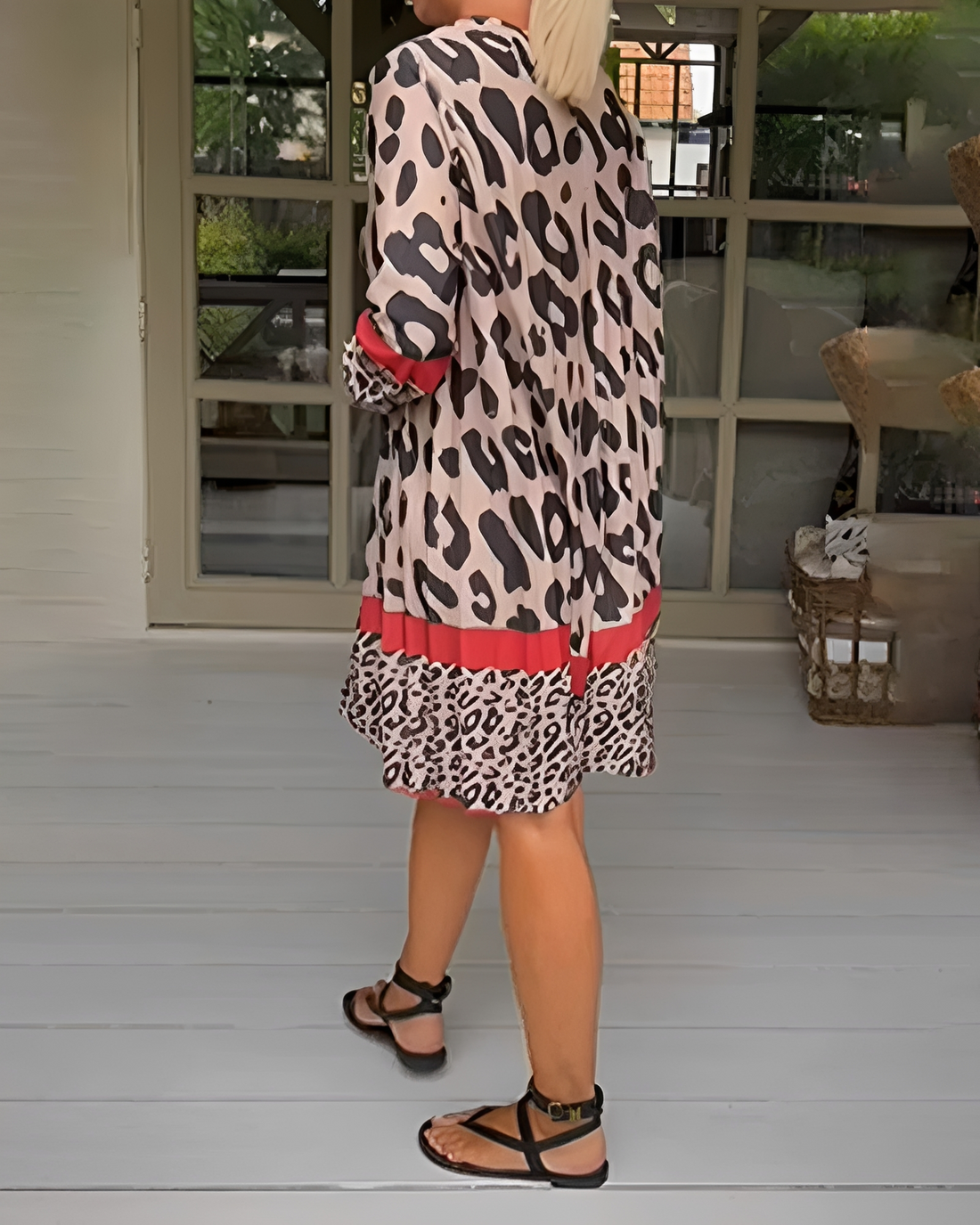 Marfie - Vestido Mini Sofisticado con Escote en V