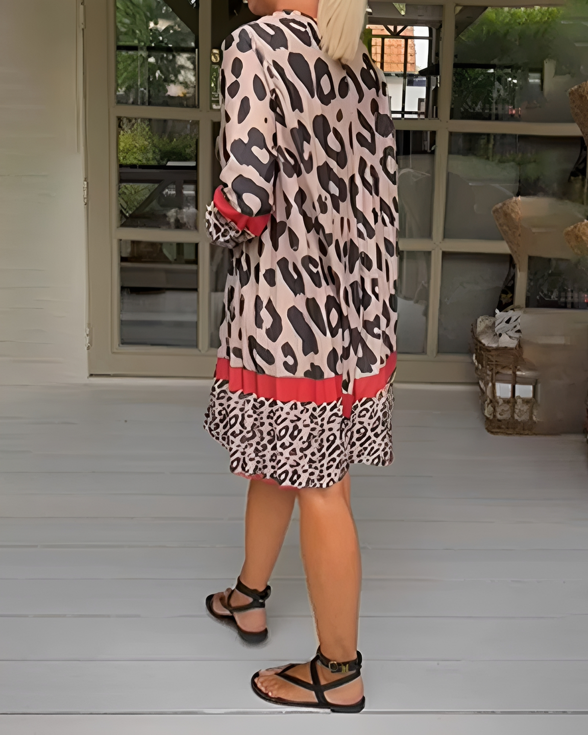 Marfie - Vestido Mini Sofisticado con Escote en V