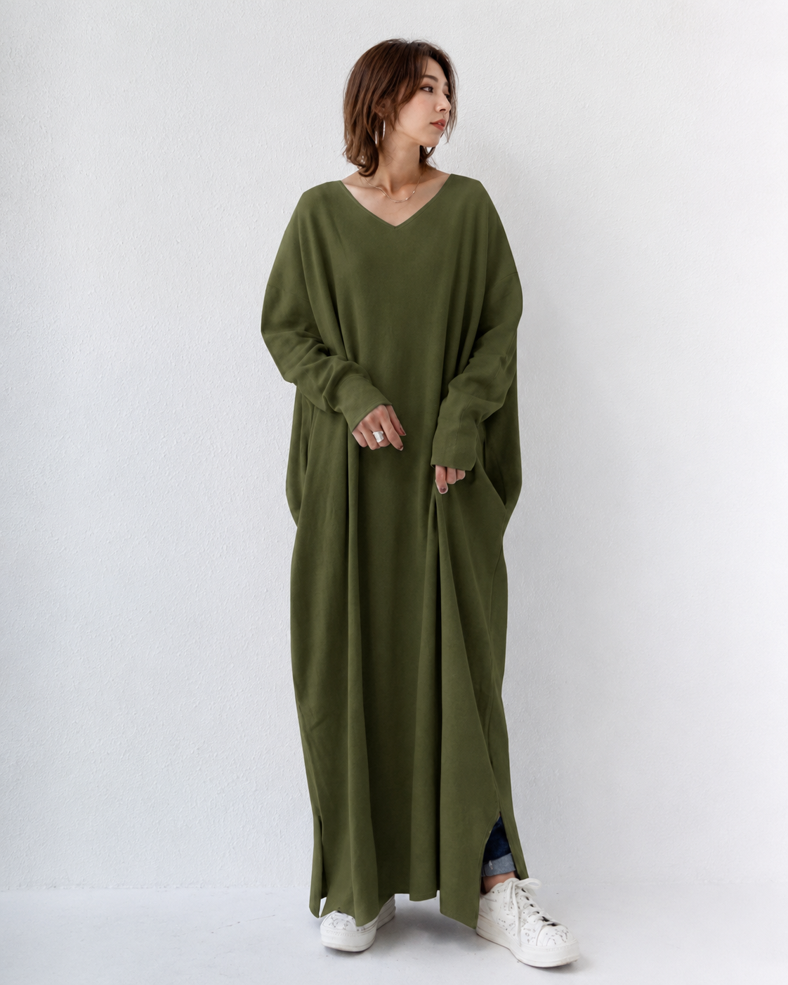 Shacora - Vestido Largo con Cuello en V y Corte Relajado