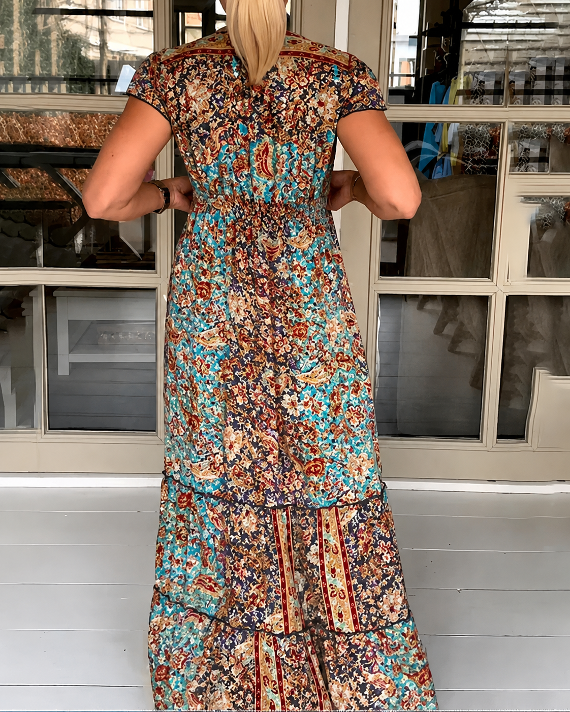 Calneshia - Vestido Largo Elegante con Escote en V