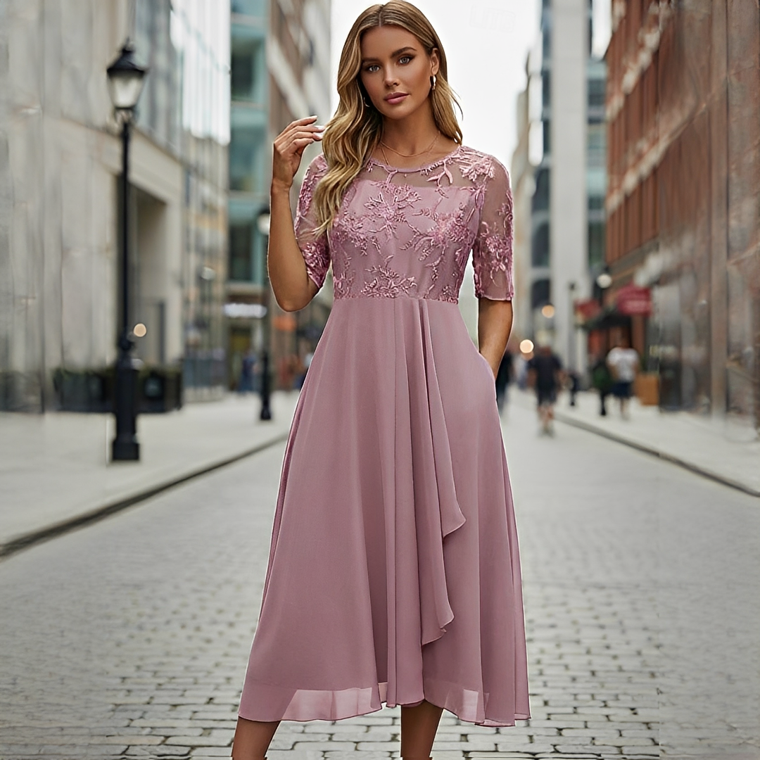 Victoria - Vestido Elegante con Encaje Hueco