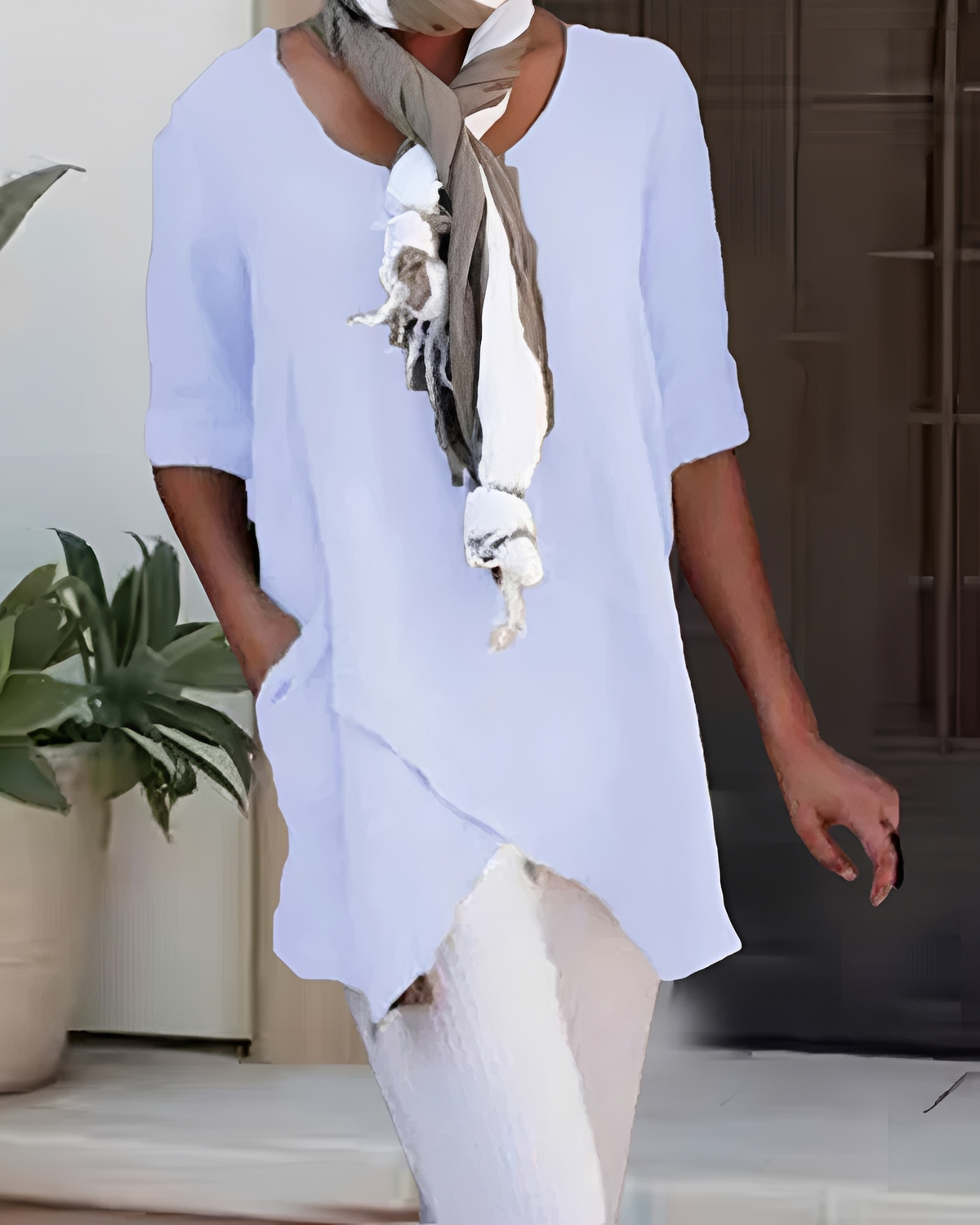 Marcia - Camiseta Moderna con Cuello Redondo