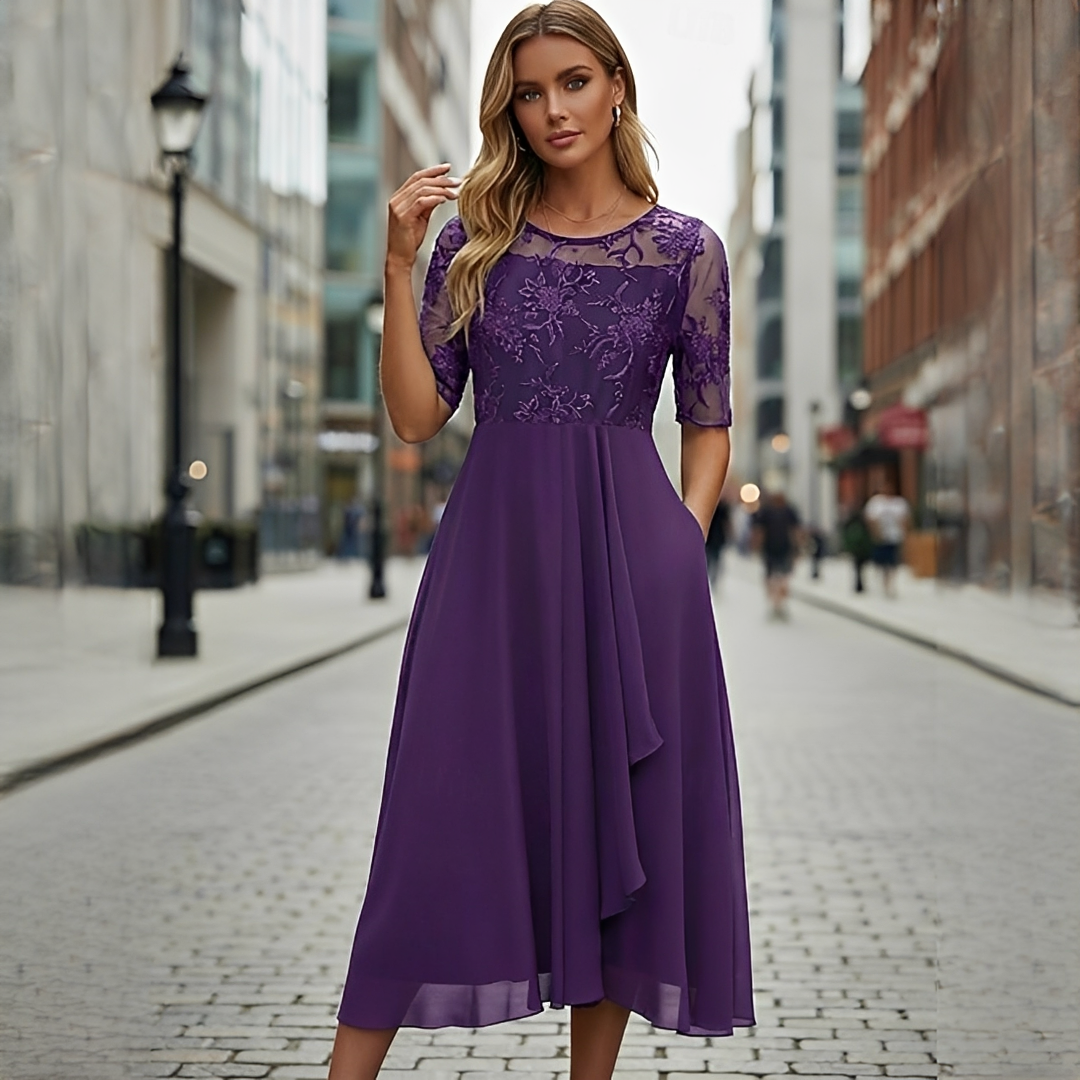Victoria - Vestido Elegante con Encaje Hueco