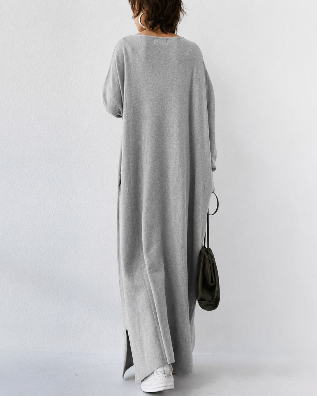 Shacora - Vestido Largo con Cuello en V y Corte Relajado