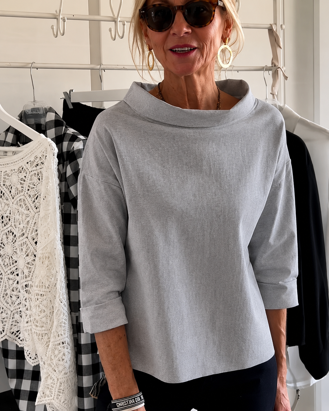 Elone - Blusa Suelta Sofisticada con Cuello