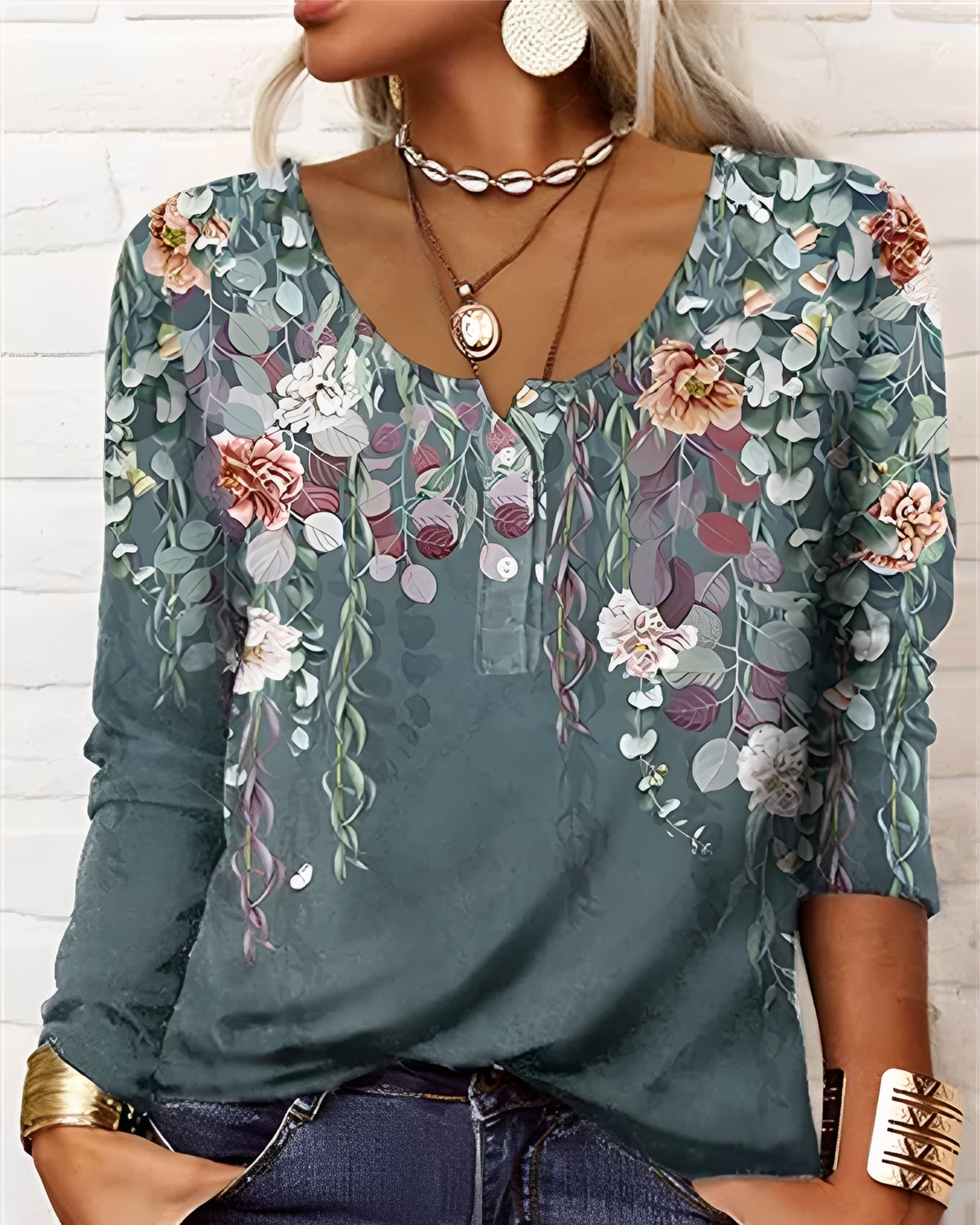 Alejandra - Blusa Moderna con Botón Parcial
