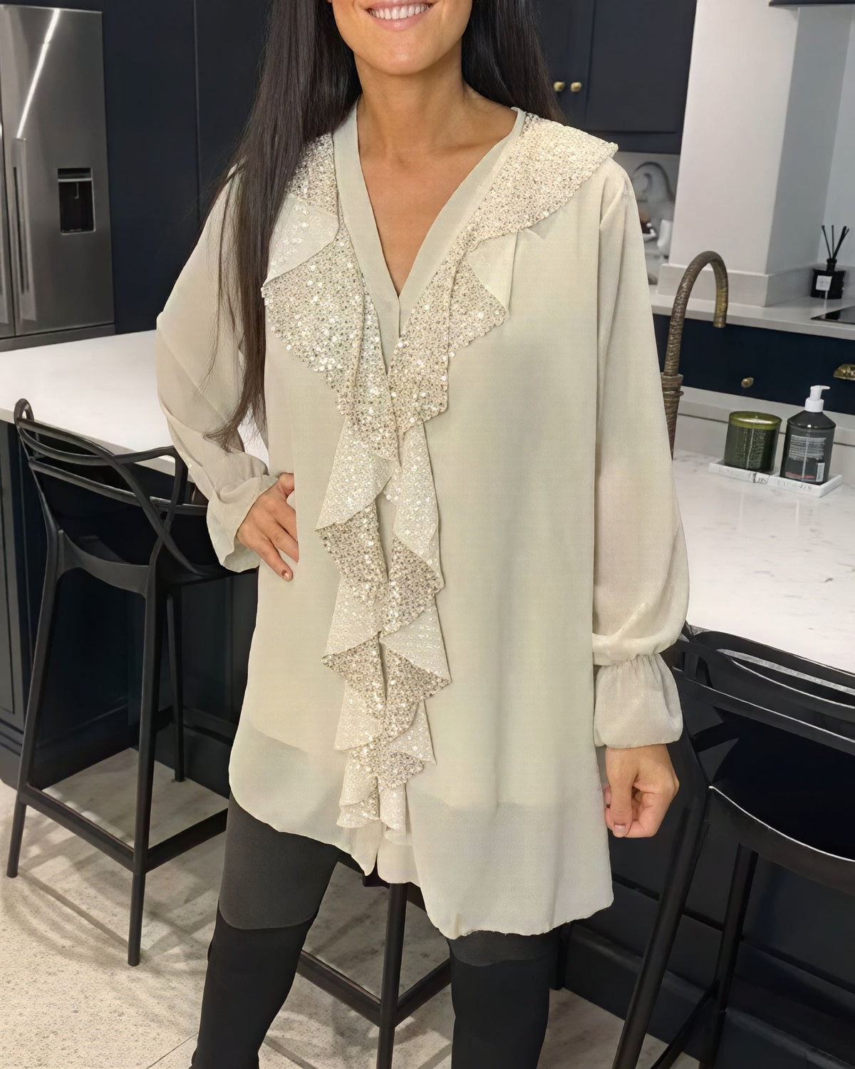 Aurora - Blusa larga con escote en V