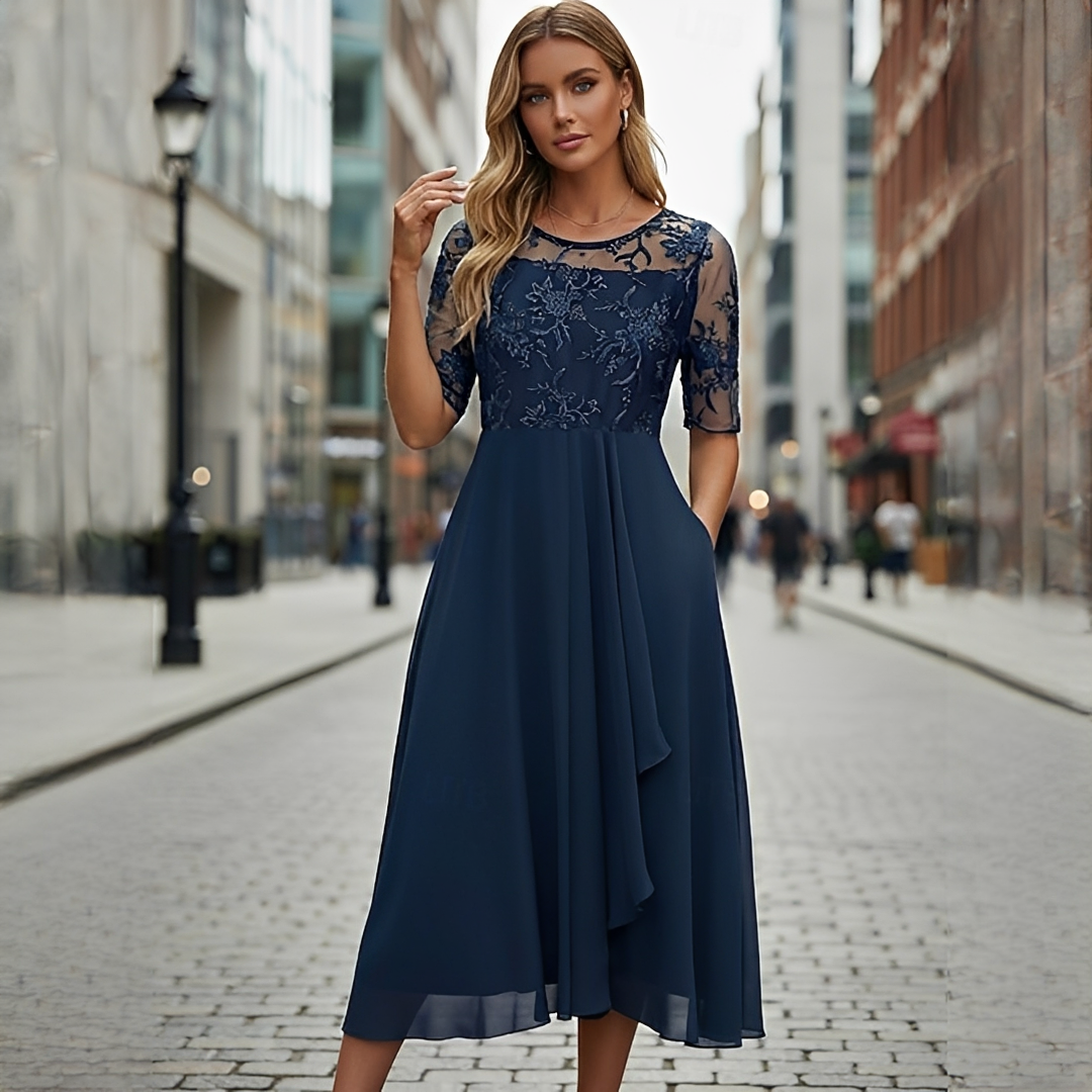 Victoria - Vestido Elegante con Encaje Hueco