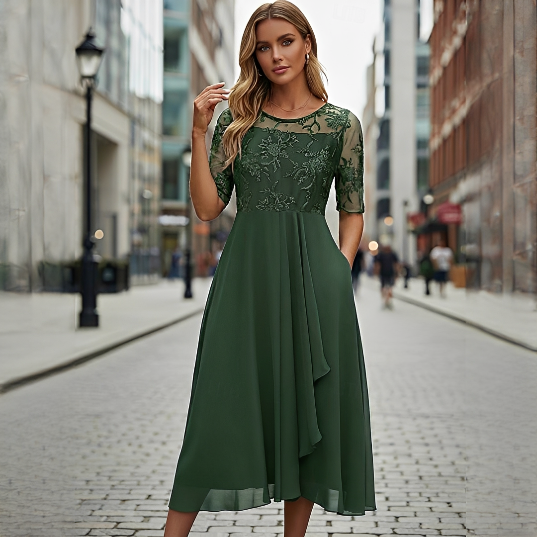 Victoria - Vestido Elegante con Encaje Hueco