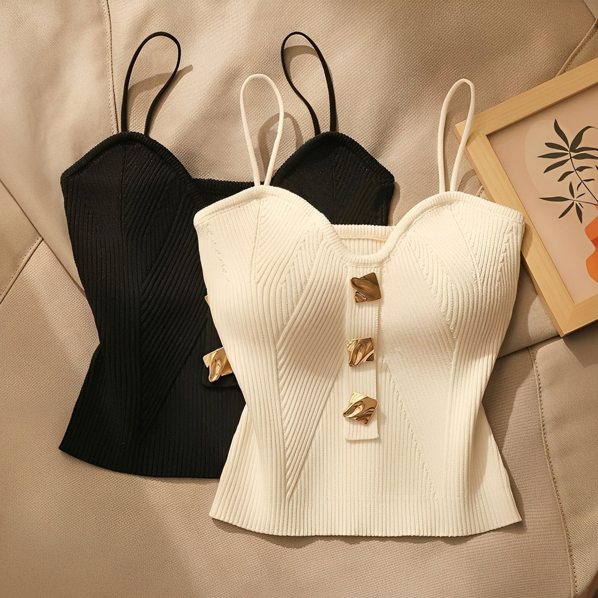 Ameera - Top Corsé Elegante de Canalé