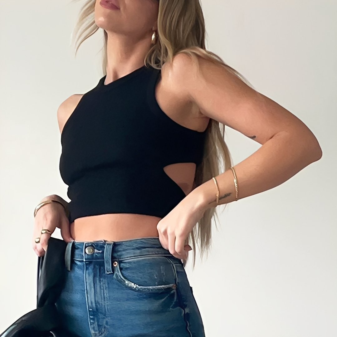 Dalia - Top Corto Elegante