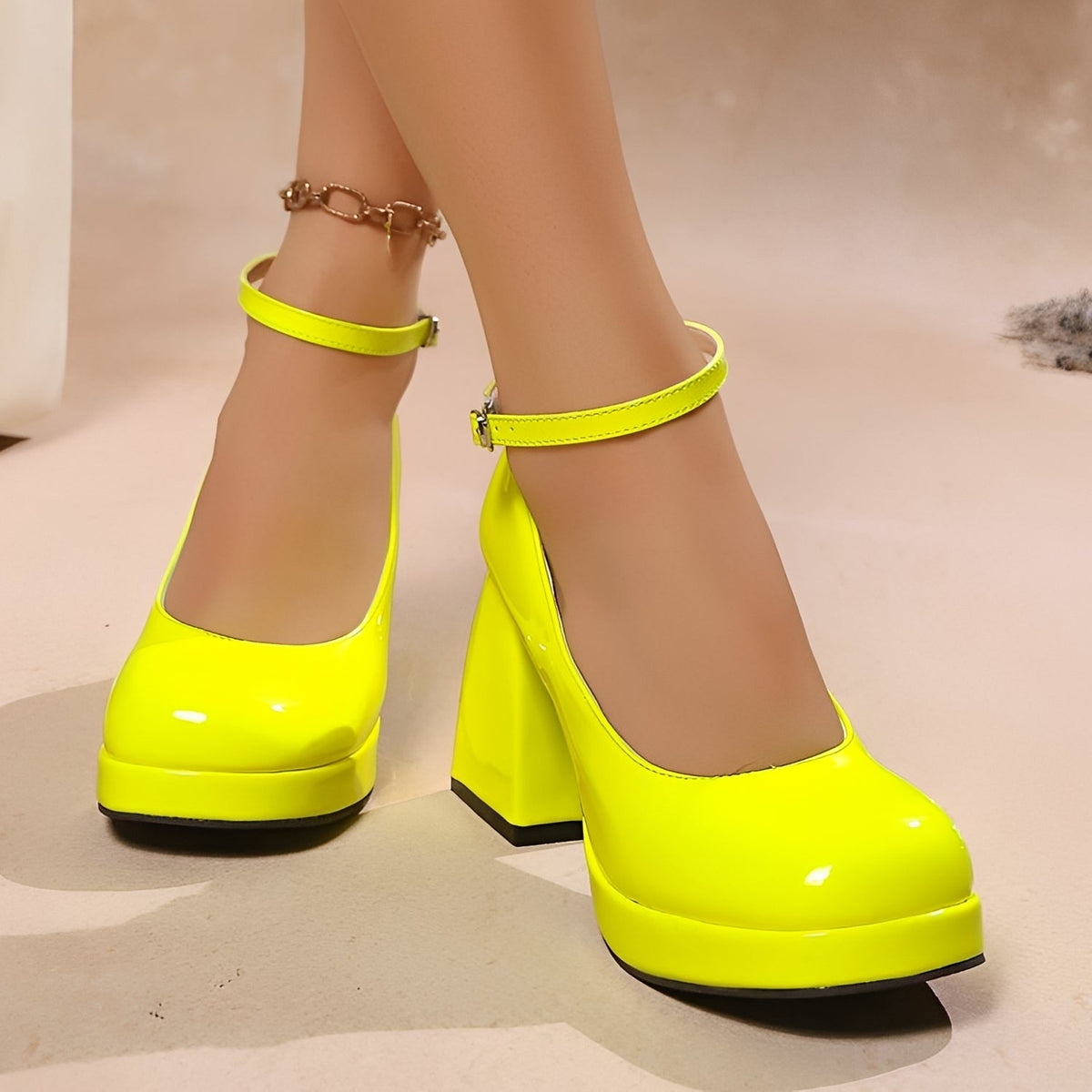 Fatima - Tacones Altos y Elegantes