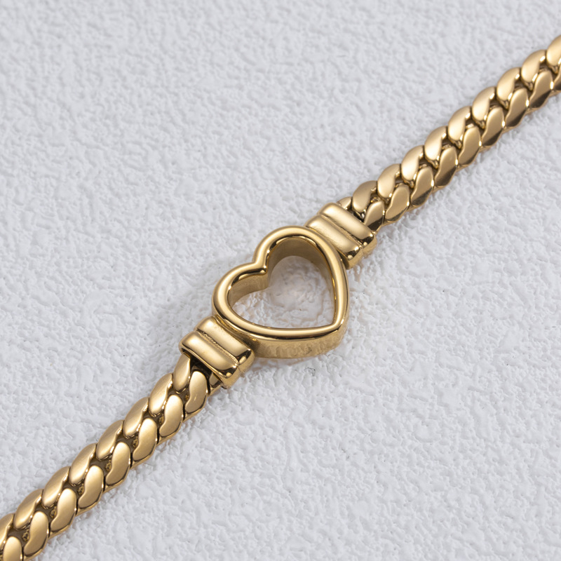 Pulsera dorada con corazón hueco - Pulsera con corazón abierto