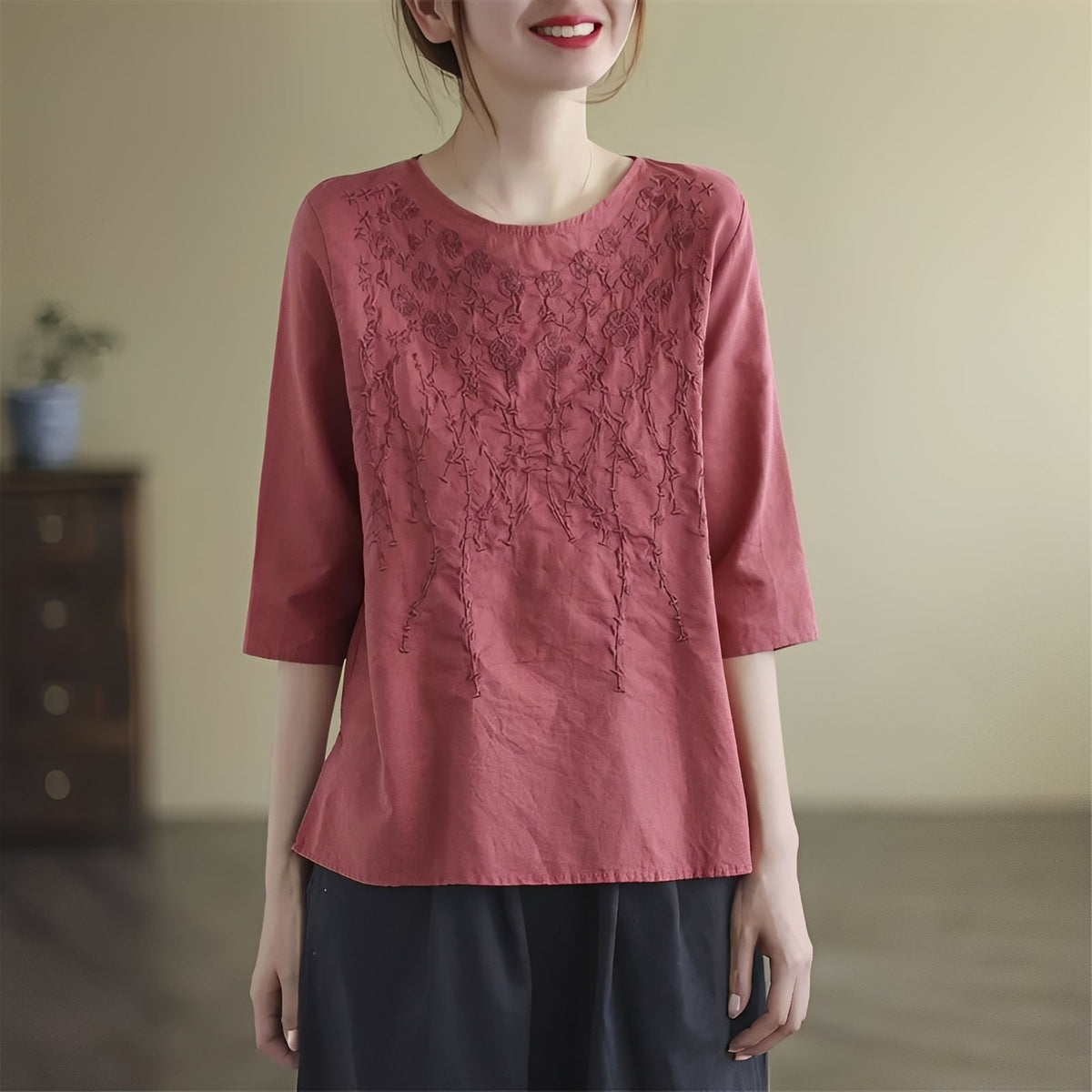 Amelia - Elegantes blusas bordadas con mangas a media para damas