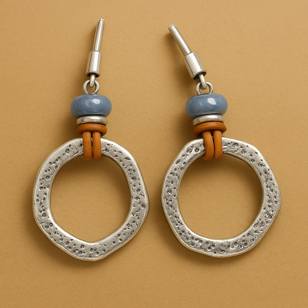 Mira – Pendientes de círculo plateados con diseño boho vintage