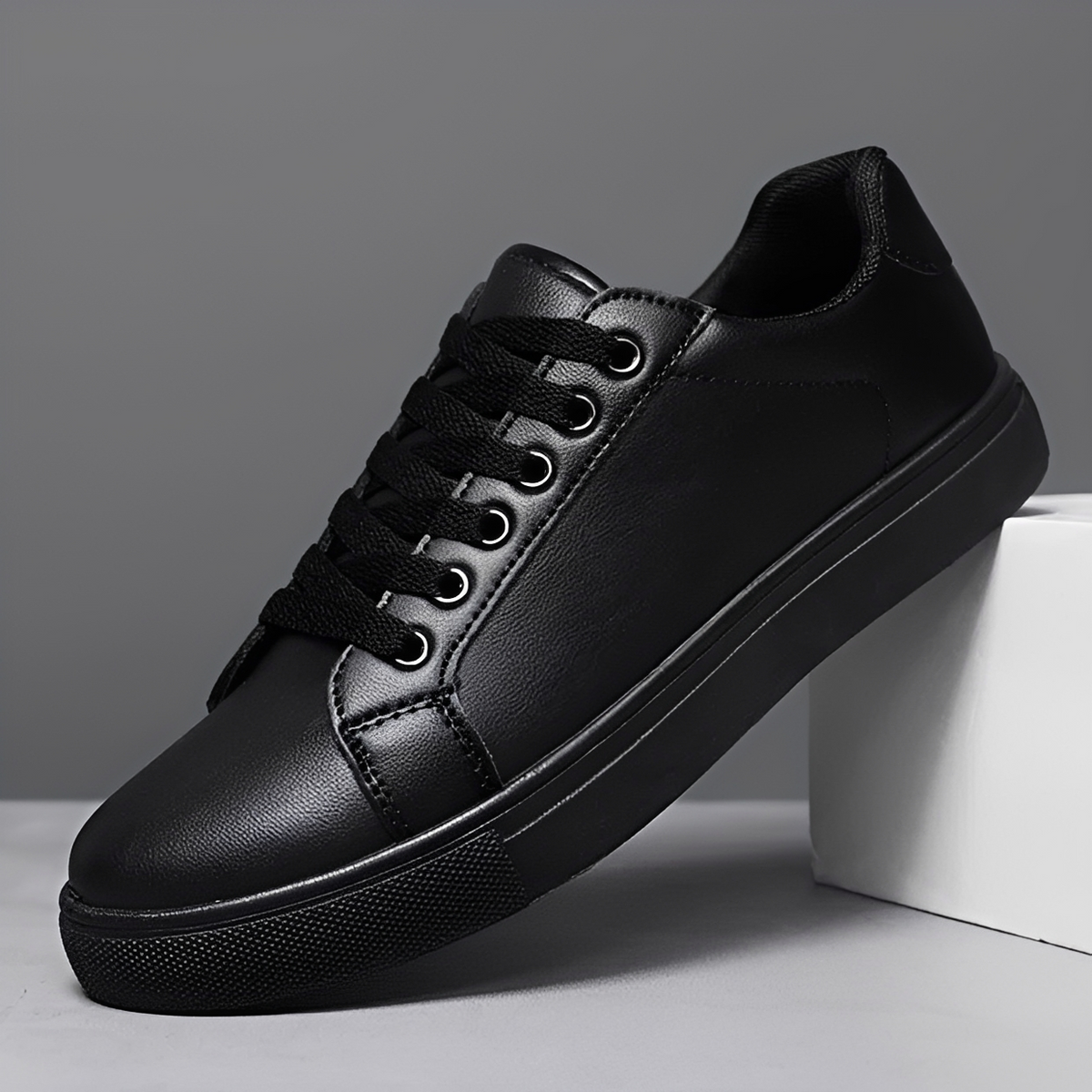 Nicholas - Zapatillas con cordones de moda