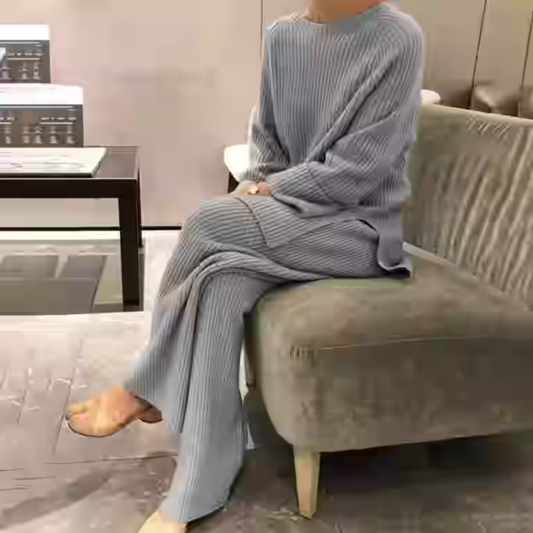 Samantha - Set elegante de suéter y pantalón