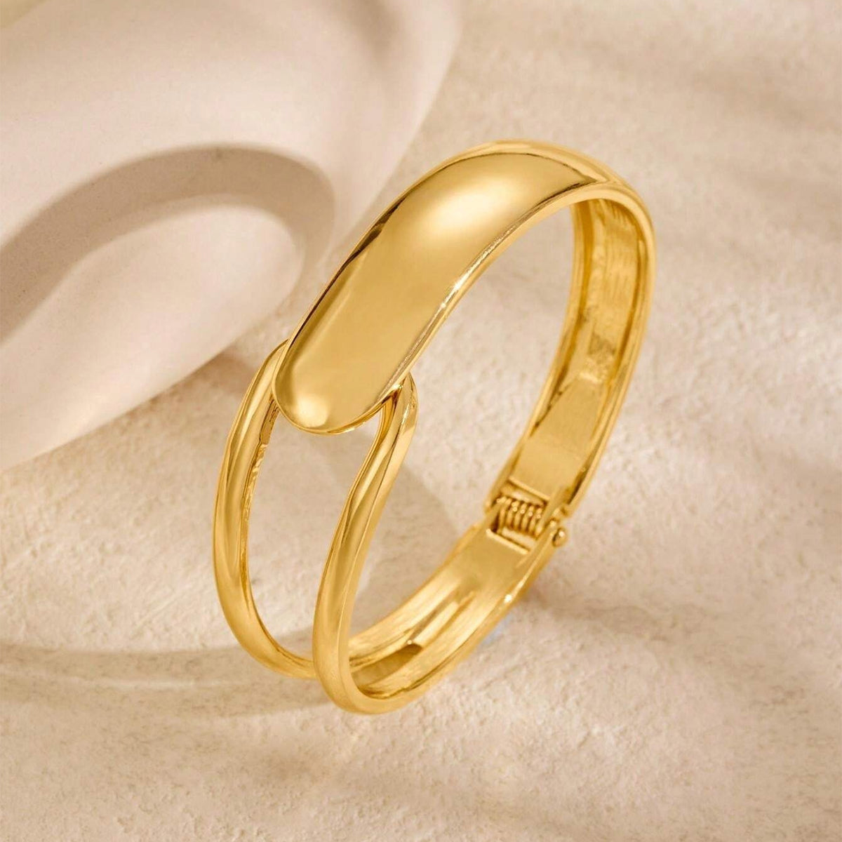 Livina – Pulsera de oro elegante y delicada