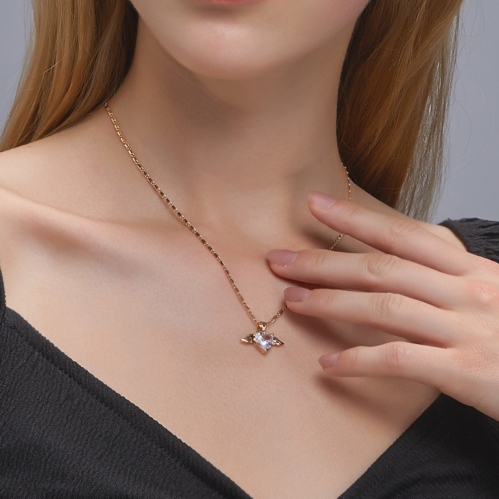 Collar Alas de Amor - Cadena de Corazones y Alas
