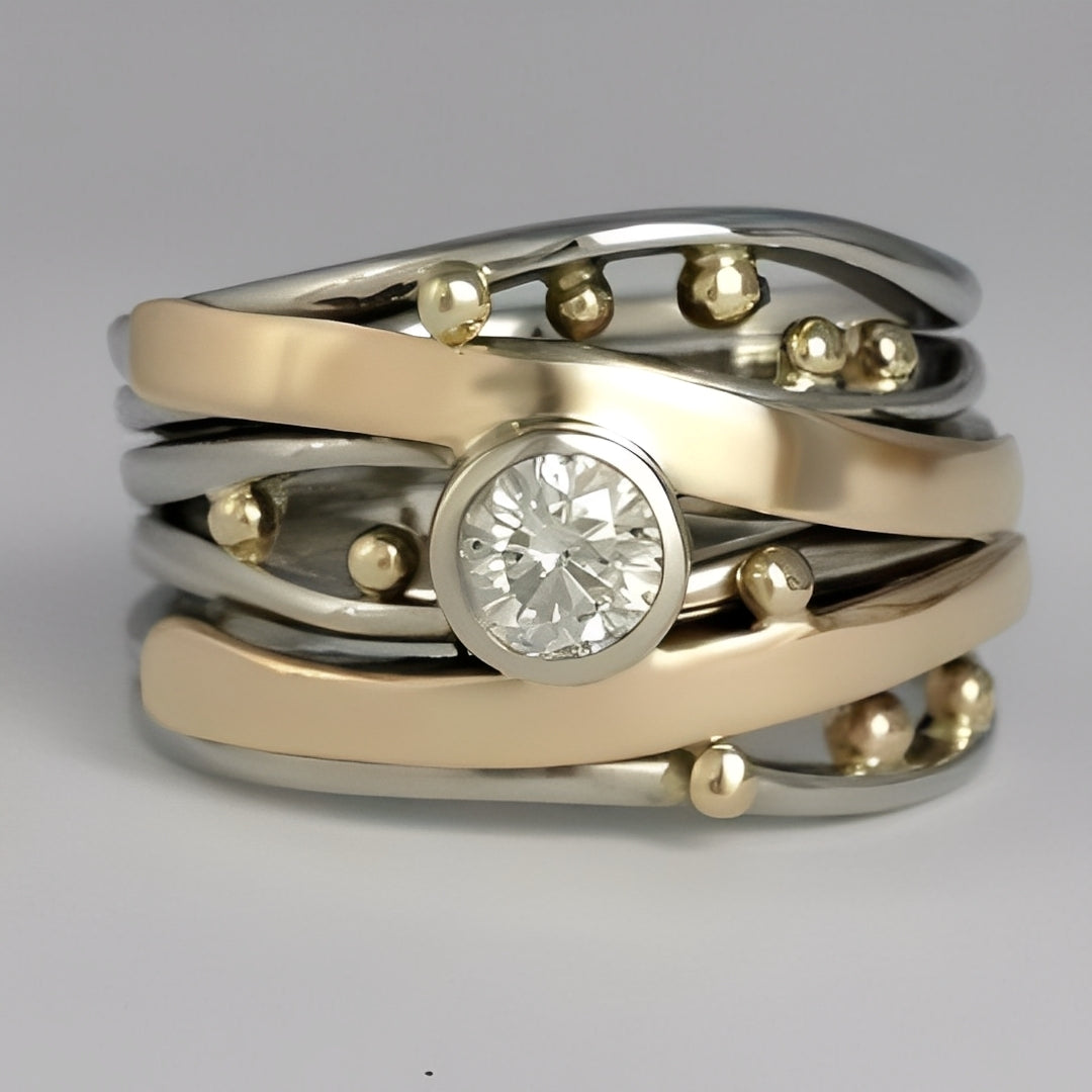 Rhian – Anillo retro de oro con circonio engastado