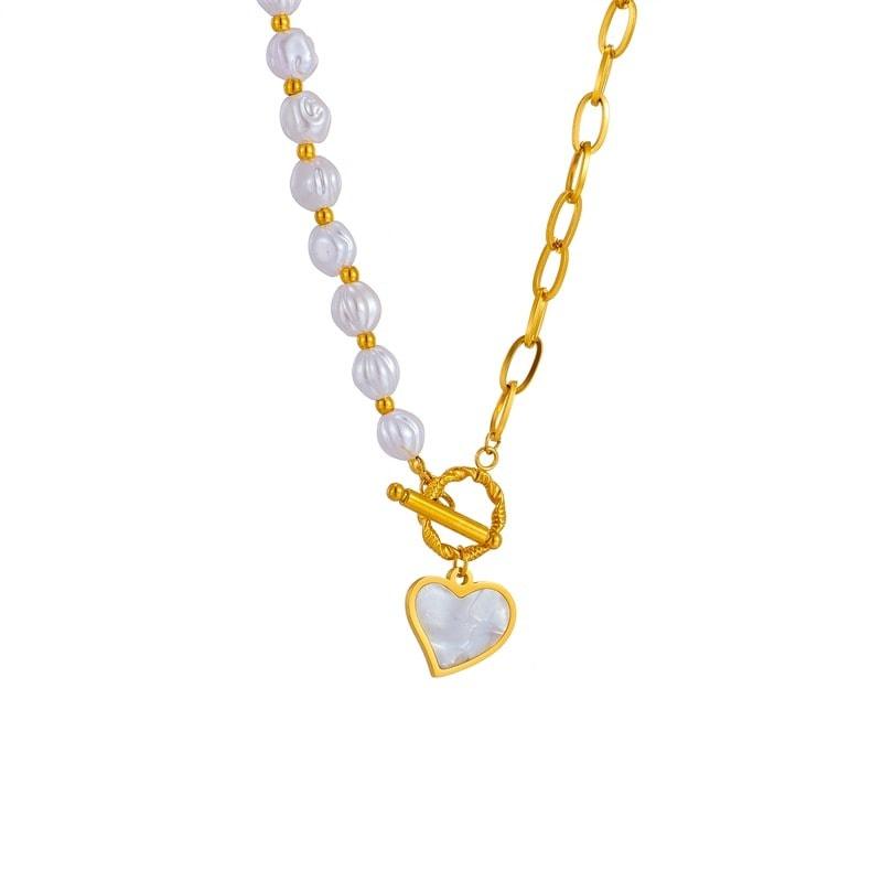 Cyrielle – Collar de Perla con Forma de Corazón y Cierre OT