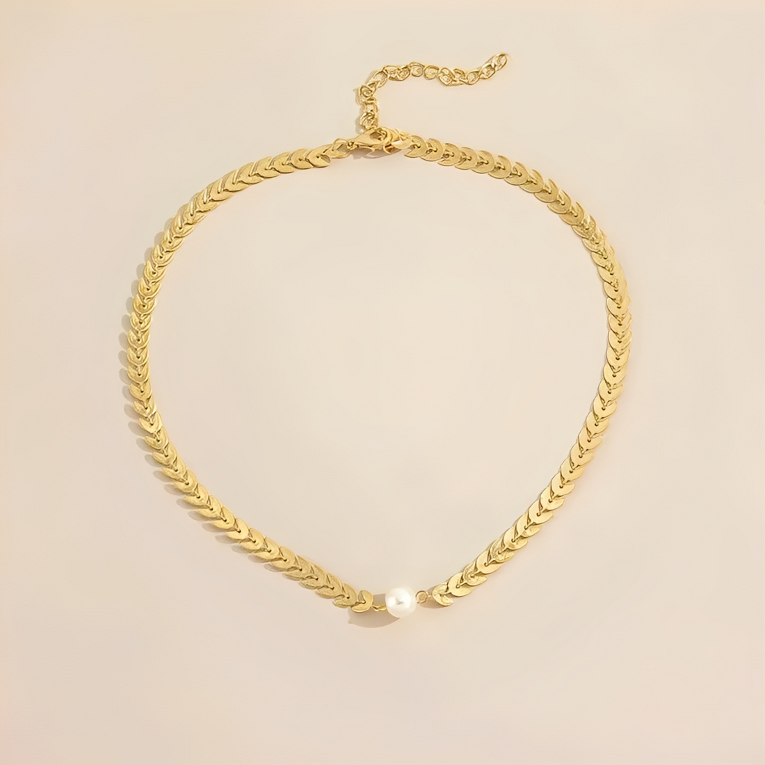 Aria – Collar Romano de Oro y Perla Chic