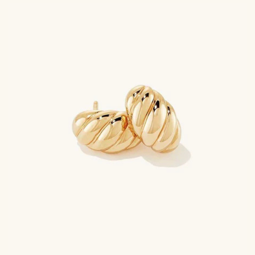 Ellie – Pendientes de croissant dorado