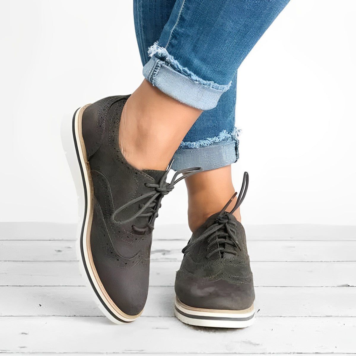 Zapatos Oxford con cordones y abertura Sloane