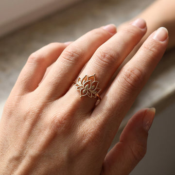 Flor de Loto - Anillo Sutil