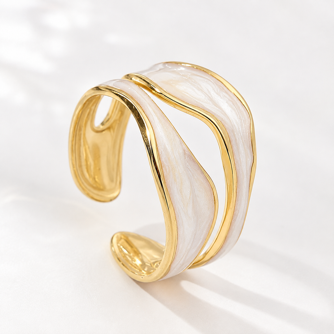 Niana – Anillo retro de oro blanco