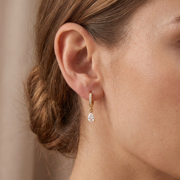 Pendientes de Oro con CZ de Marfil Blanco