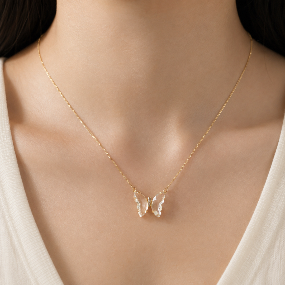 Evelyn - Collar de cristal con forma de mariposa
