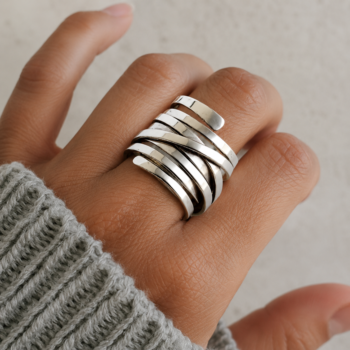 Bliss – Anillo Vintage Grueso de Plata