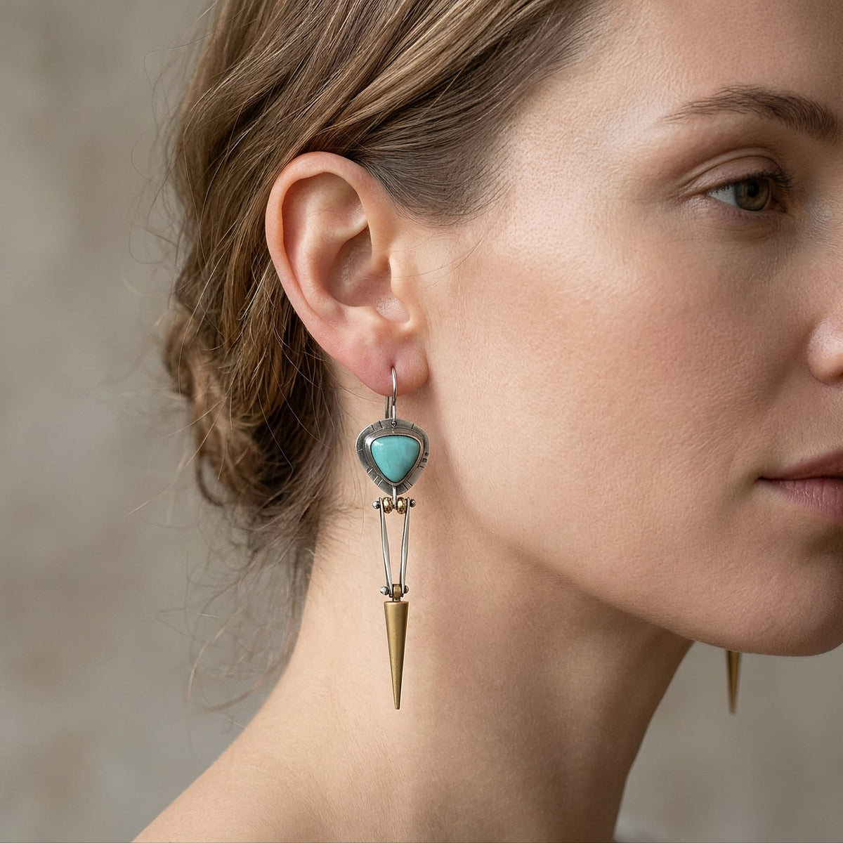 Tahlia – Pendientes boho étnicos con piedra de resina verde