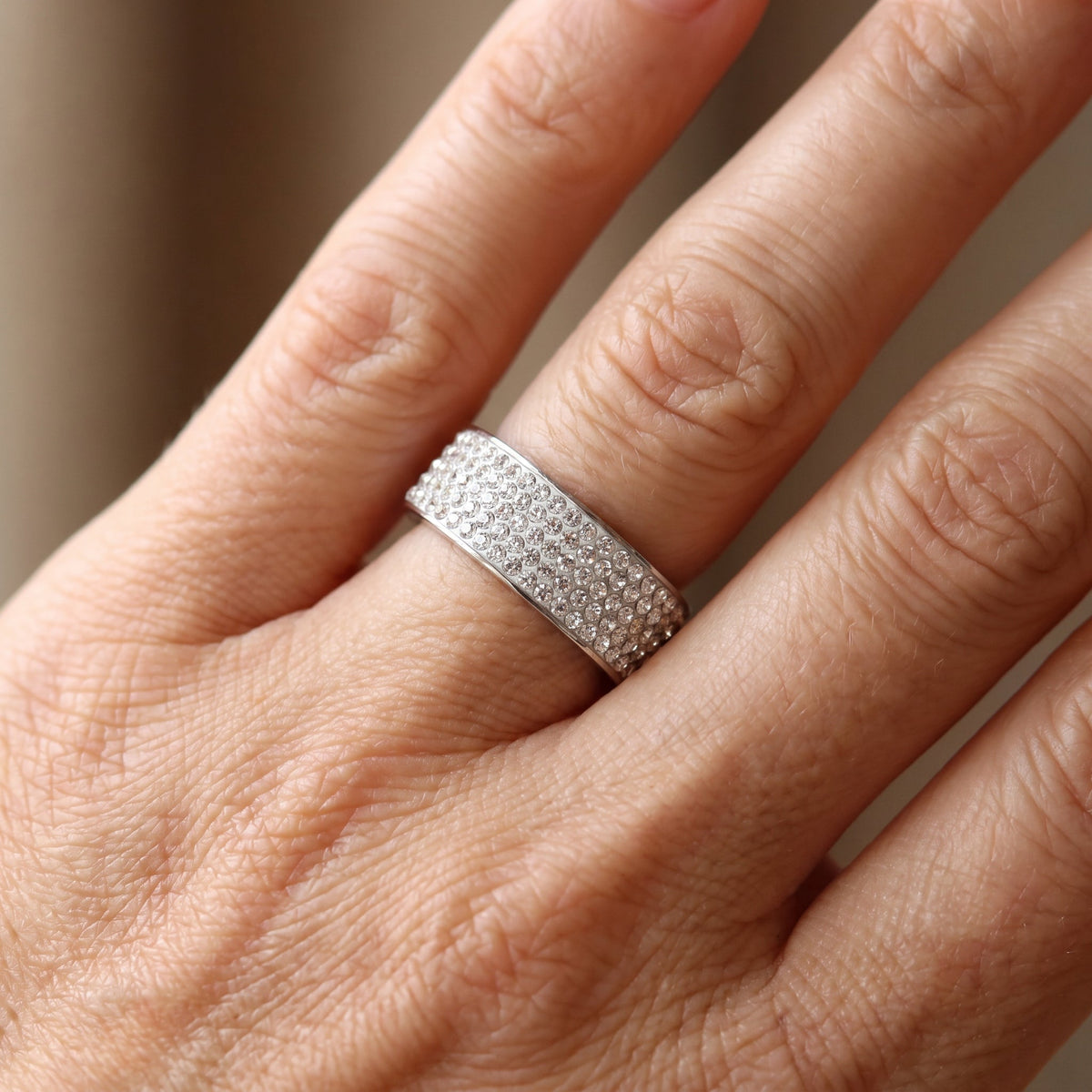 Fenzi – Anillo sofisticado