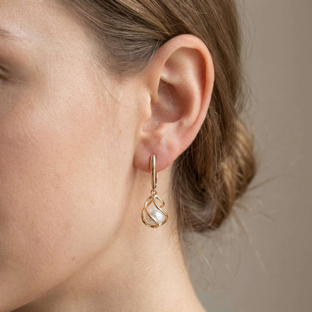 Elena – Pendientes elegantes de perlas en dorado