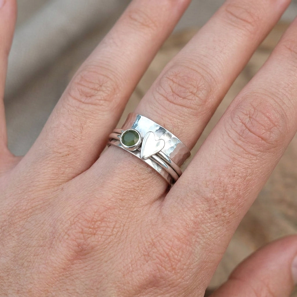 Maely – Anillo corazón diseño retro plateado