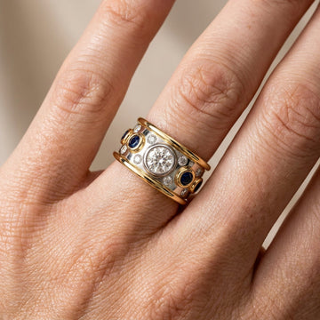 Sierra – Anillo dorado vintage con zirconia engastada