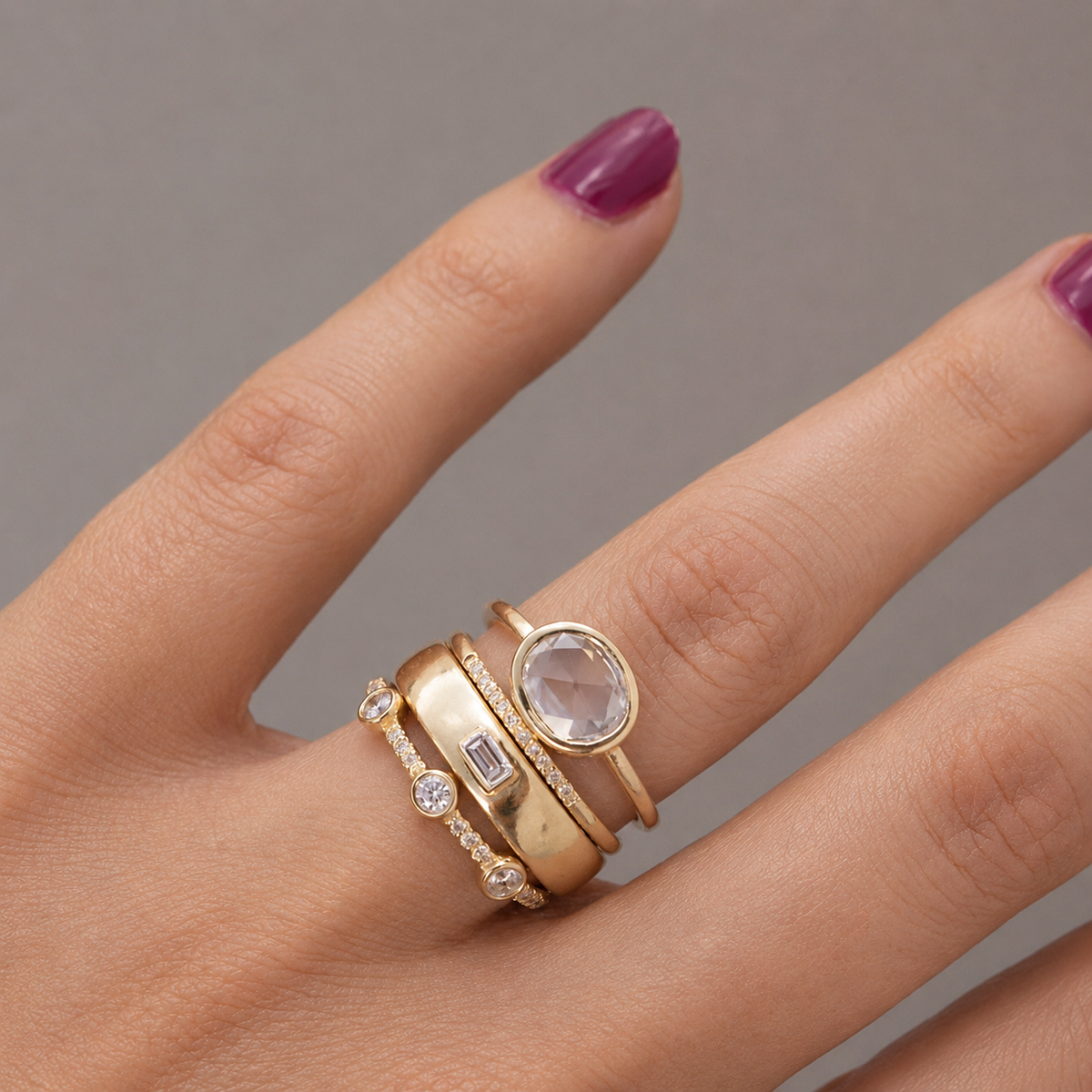 Sylvie – Conjunto de anillos de estilo vintage en dorado con circonitas