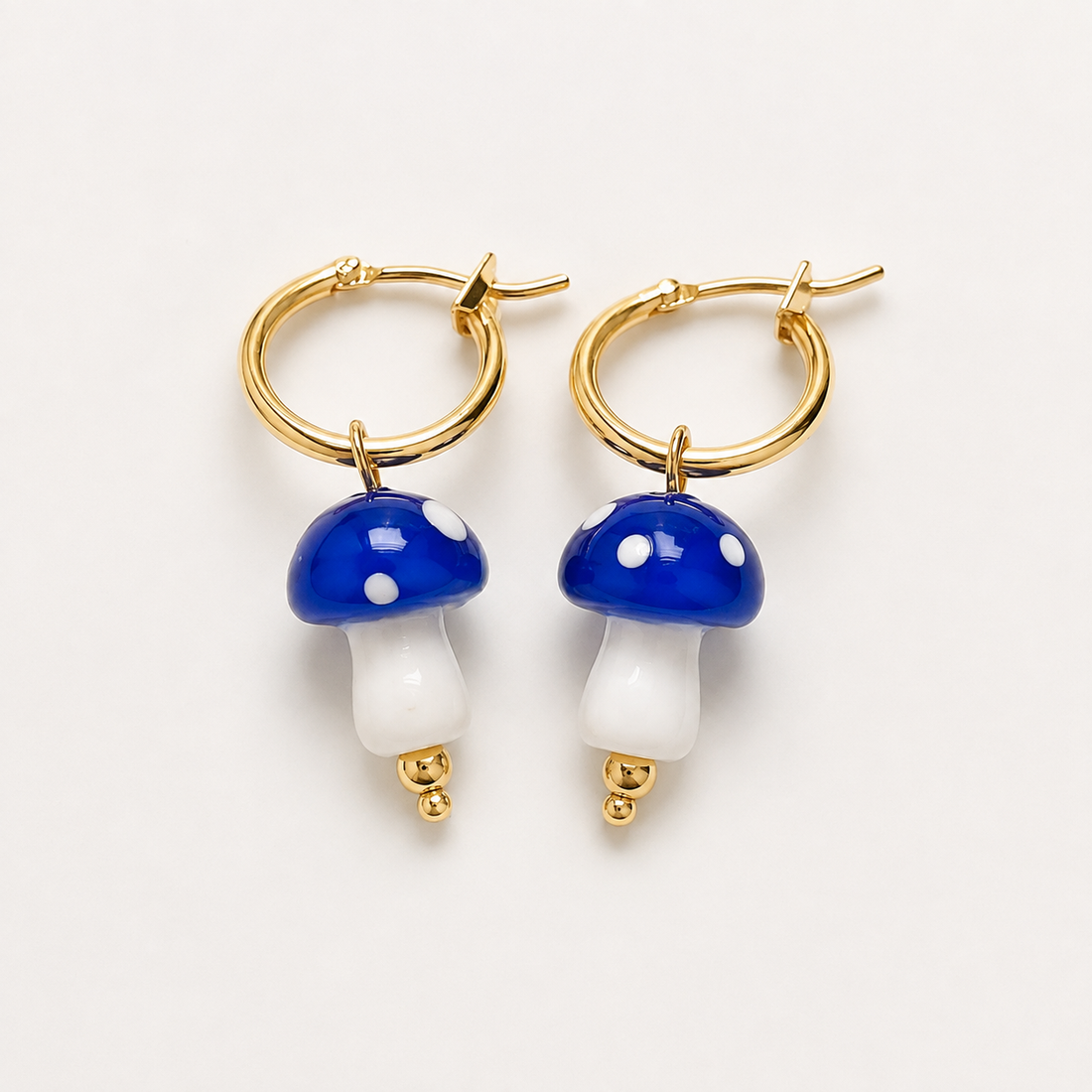 Kira - Pendientes de aro con hongo azul