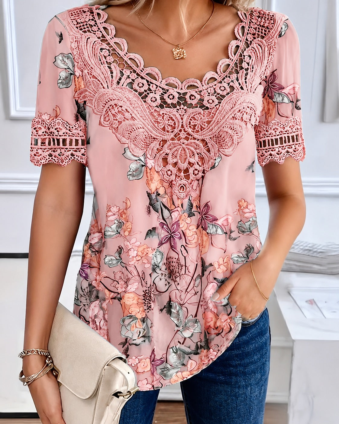 Leah - Blusa Floral Elegante