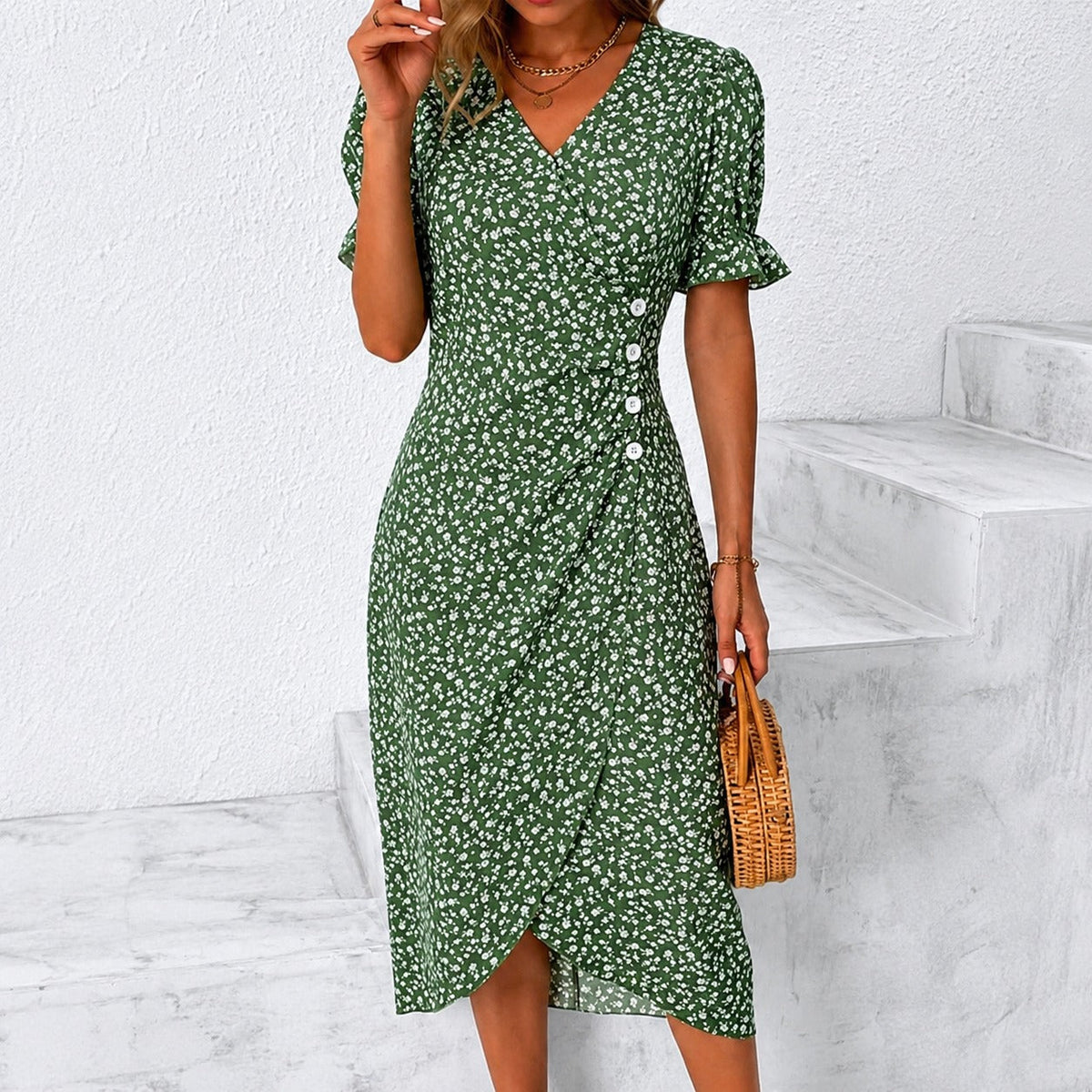 Gabriella - Vestido Irregular Floral Estiloso