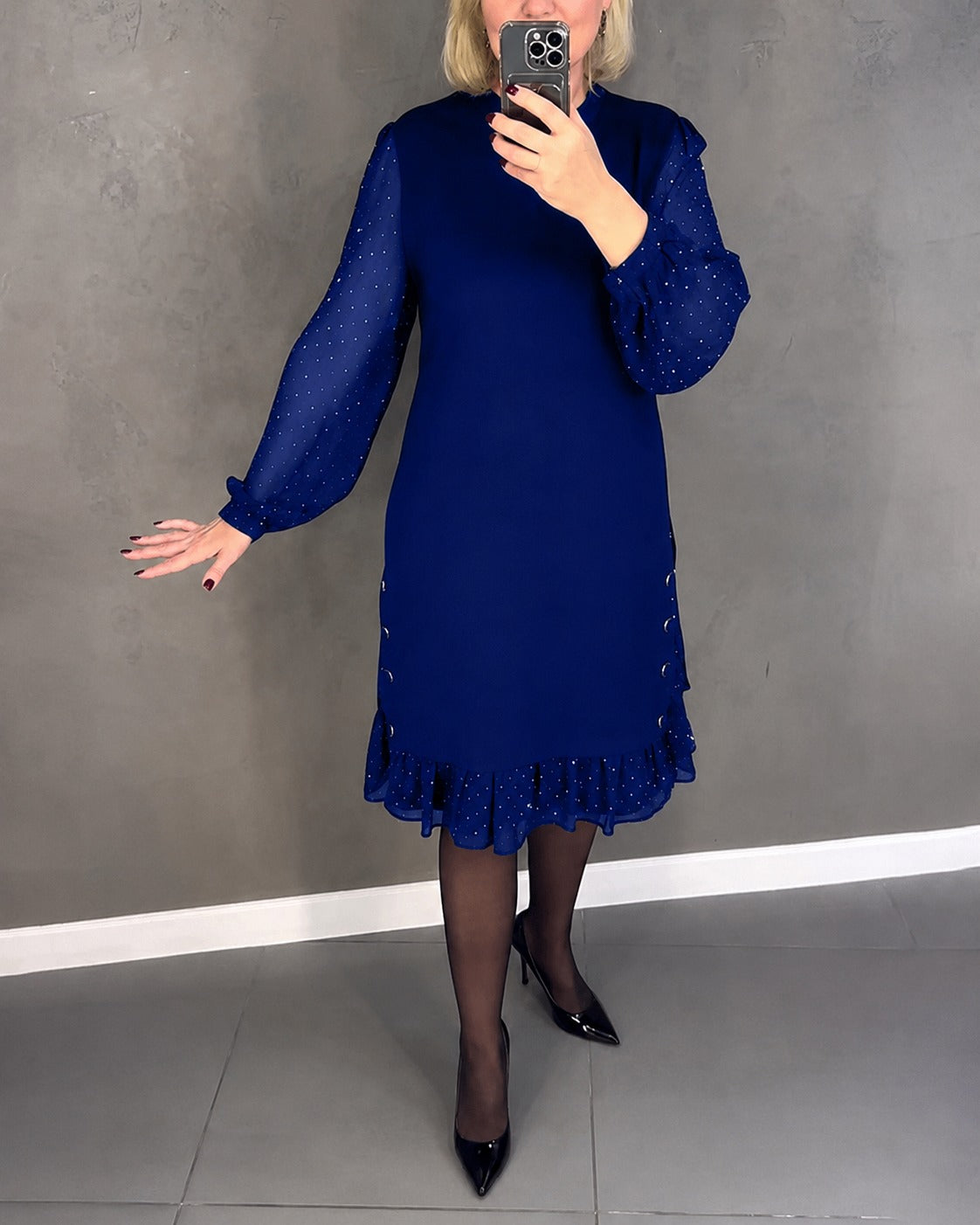 Gabriela - Vestido de Lunares de Manga Larga Elegante